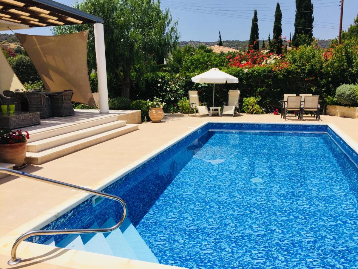 Beach Villa Gladiolus Нео Хорио Екстериор снимка